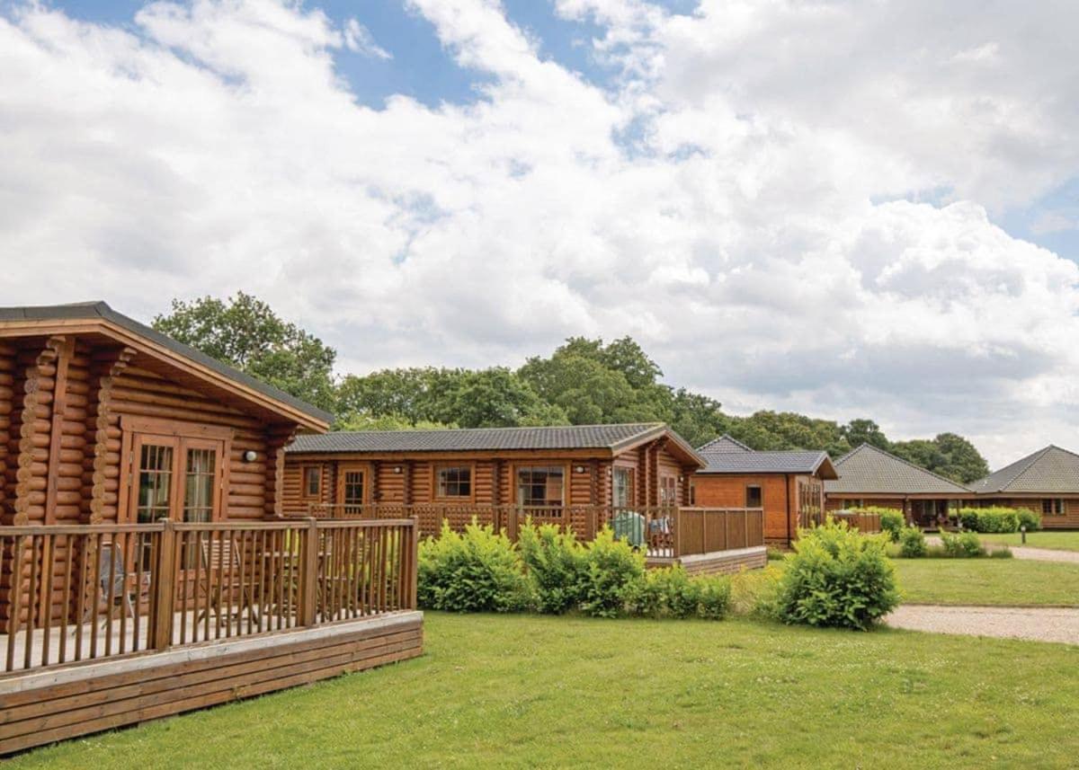 Langmere Lakes Lodges Hainford Dış mekan fotoğraf